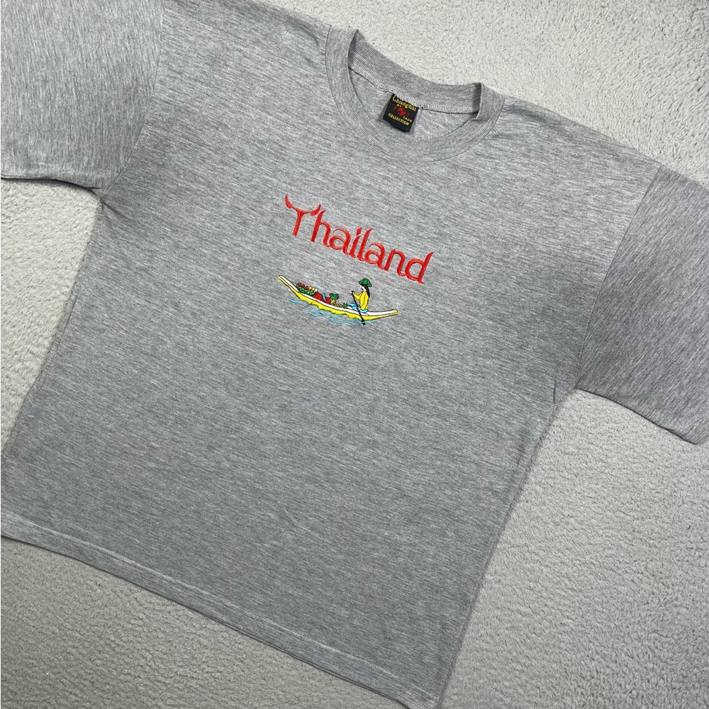 Vintage y2k Thailand‎ embroidered nature T-shirt